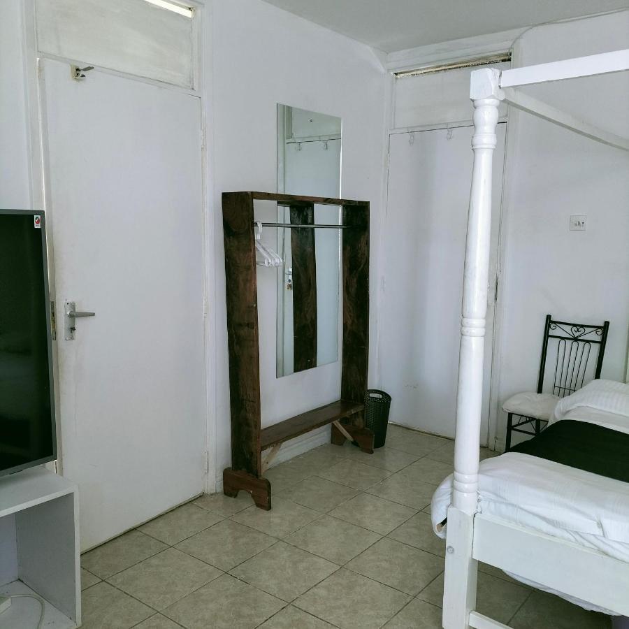 Apartment Johari And Shared Westlands