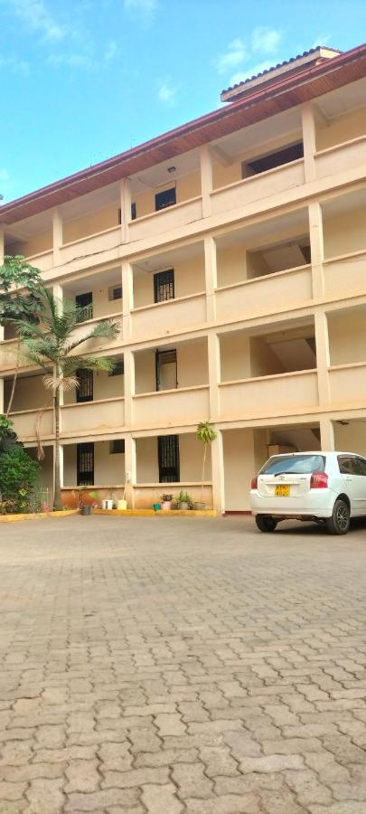Johari And Shared Westlands Apartment Nairobi