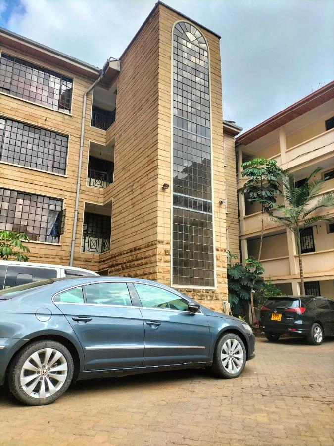 Apartment Johari And Shared Westlands