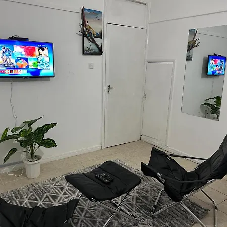 Johari Suites And Shared Studio Westlands Nairobi Exterior photo
