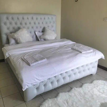 Johari Suites And Shared Studio Westlands Nairobi Exterior photo